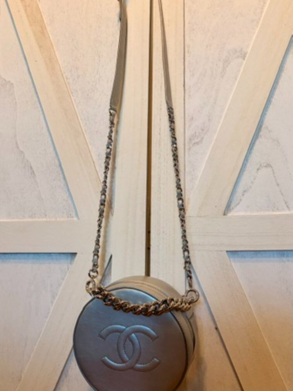 CHANEL Silver CC Round as Earth Chain 2Way Bag - Picture 3 of 14
